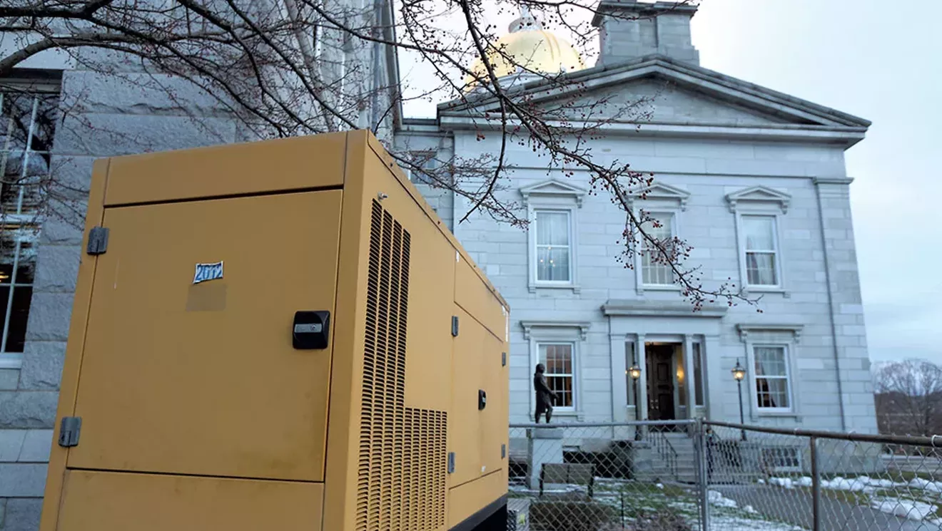 A $400,000 Battery Pack Was Removed From the Statehouse Over a Fire Risk - Vimarsana News