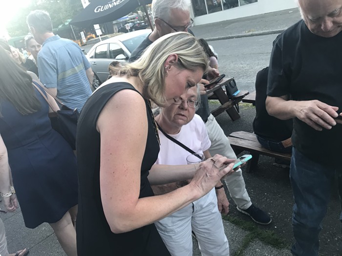 Shannon shows the people her success. Shannon shows the people her success.