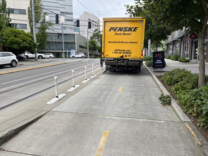 More notes on two-way vs one-way bike lanes on Beacon Hill – Seattle Bike Blog