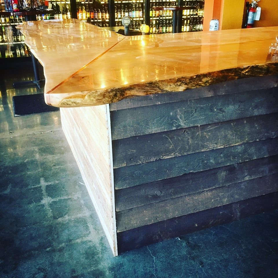 2 Towns Flight Night At The Copper Door In Tacoma Wa On Thurs