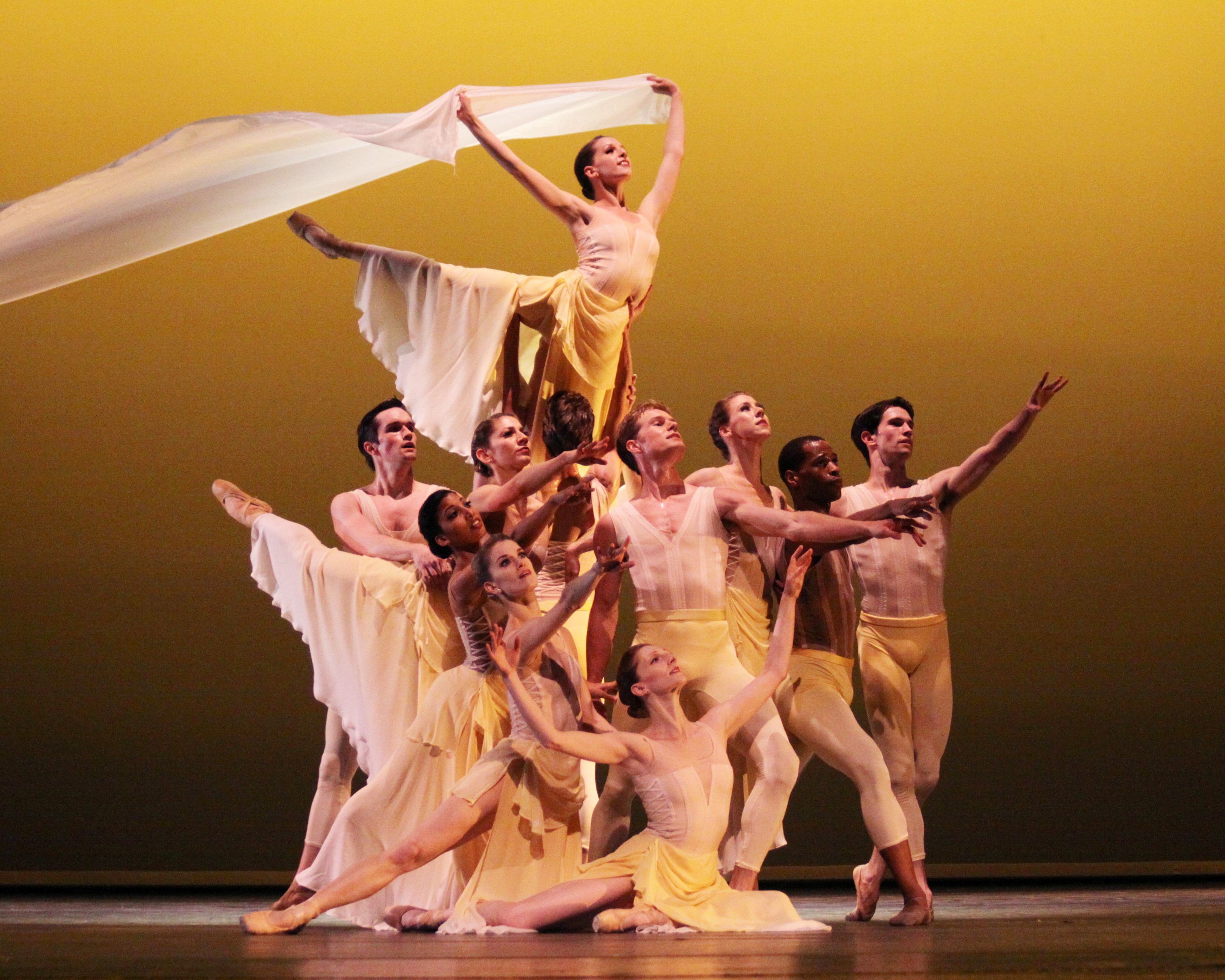 Richmond Ballet dancers in "Lift the Fallen" by Ma Cong. Richmond Ballet. - SARAH FERGUSON