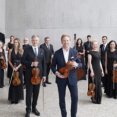 Daniel Hope with the Zurich Chamber Orchestra - Uploaded by ModlinCenter