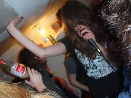 Dead Wife brings down the house. Dead Wife brings down the house.
