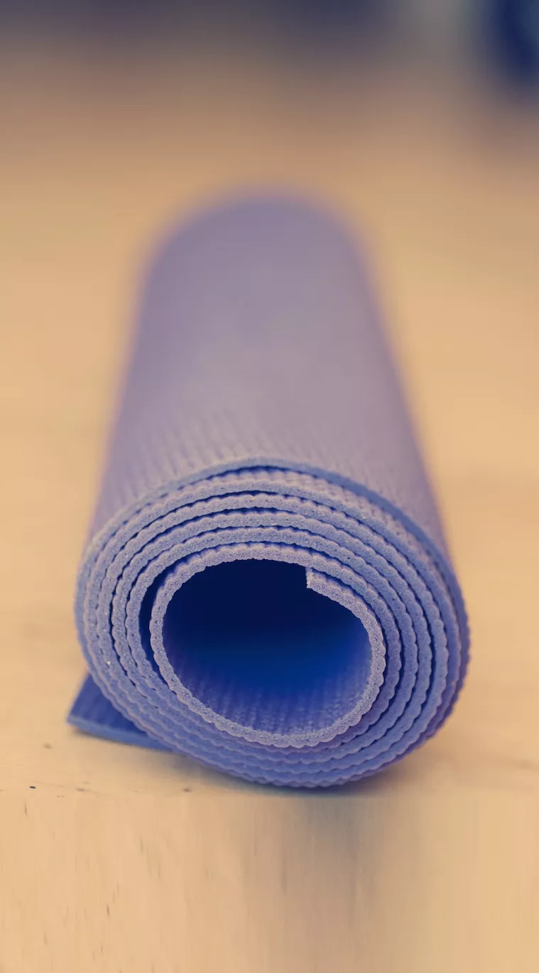 Roll out to yogashare.ca