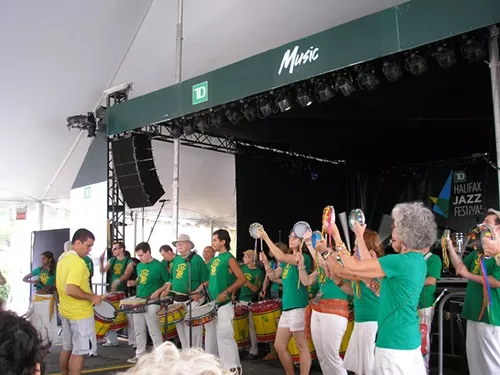 Samba Nova brings the beat Samba Nova brings the beat