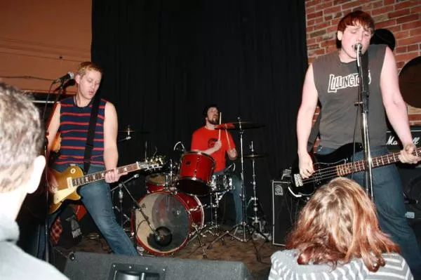 Sing along with Fat Stupids this Saturday at Gus' Pub