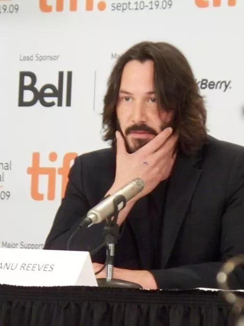 keanu.JPG