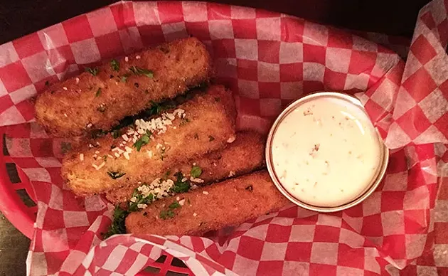 Hefty, stretchy mozza sticks the TMNT would kill for.