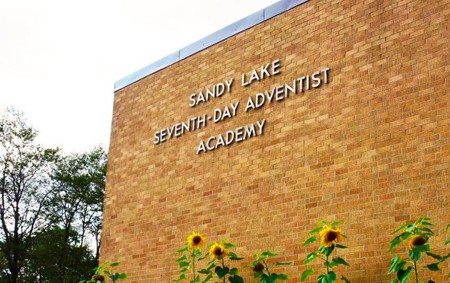The Academy is a junior primary to Grade 12 school serving families in Halifax, Bedford, Sackville and surrounding areas of Nova Scotia. - VIA SANDYLAKEACADEMY.CA