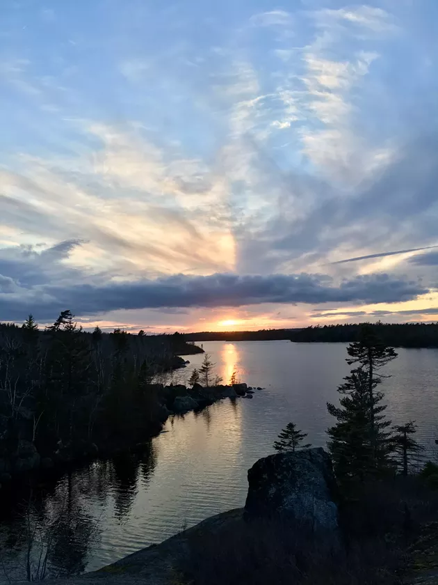 Susies Lake = paradise - LAURA HAWKINS