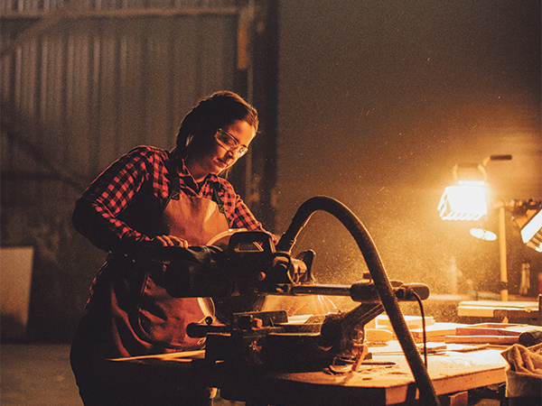 The program gave me a safe start and helped me build my confidence and knowledge. Once I had that, I was good to go. —Denika Coakley - RILEY SMITH