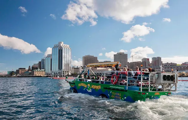 Haligonians need to fill tourist' seats on the popular amphibious tour this summer - AMBASSATOURS