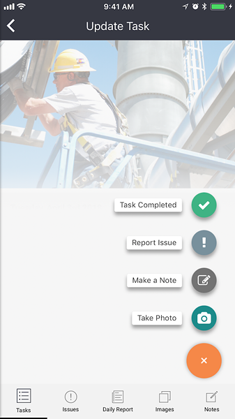 On a construction site, the site manager makes progress reports through Harbr's phone app. - SCREENSHOT