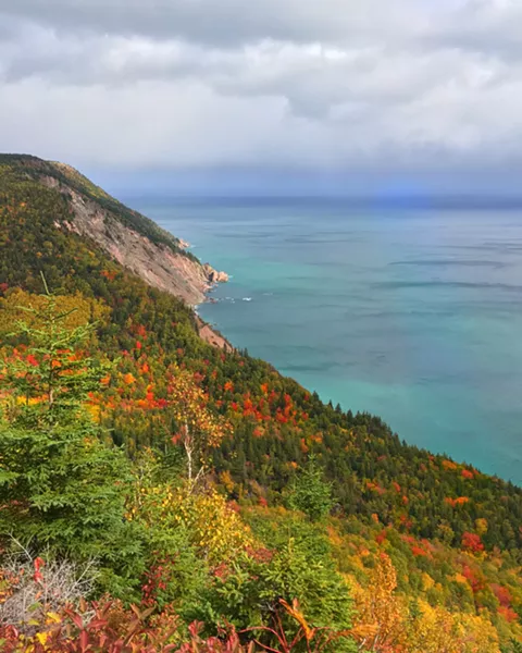 Cape Smokey - LAURA HAWKINS
