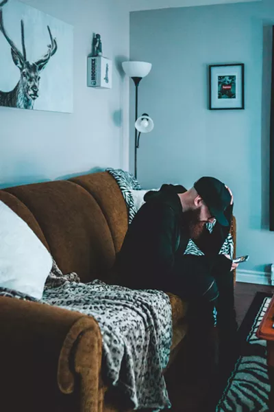 Anyone in Nova Scotia can call and get free access to a one-hour session with a psychologist for help or just to talk about last week's mass-killings.