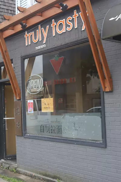 The restaurant's current location only fits four tables with COVID-19 physical distancing. - VICTORIA WALTON