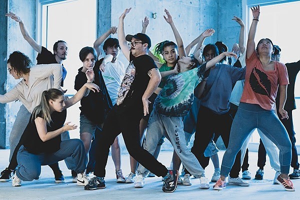 Somos Uno sees over 10 professional dance artists coming together to celebrate a variety of street dance genres.