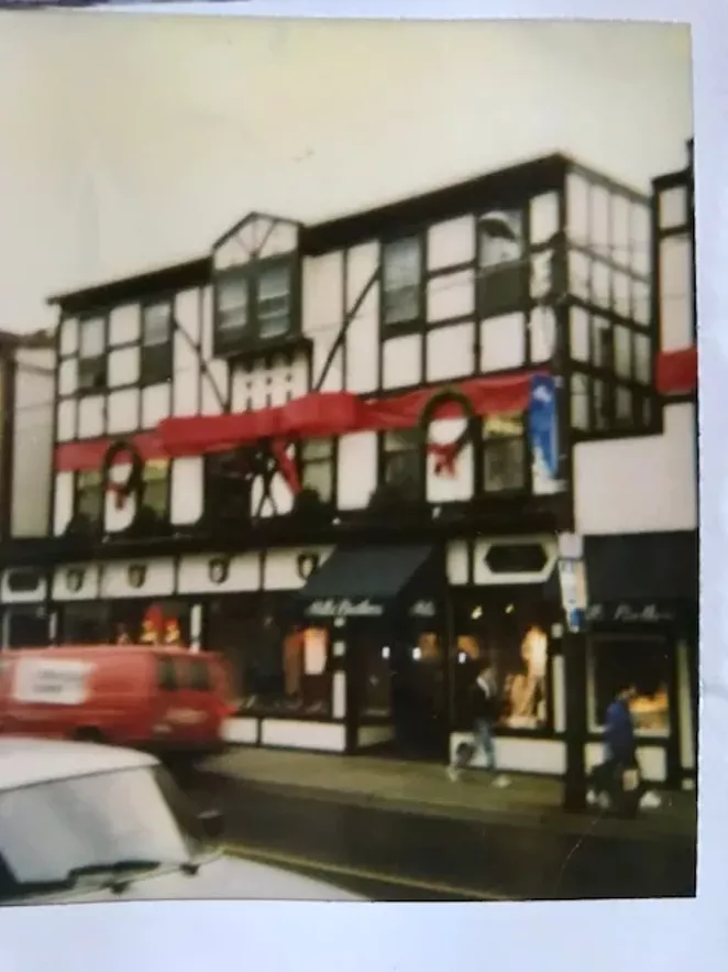 Mills Brothers window displays remembered as building awaits redevelopment - Vimarsana News