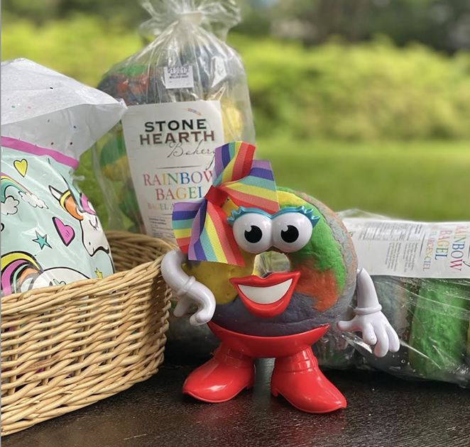 These Pride bagels will brighten up your day and support 2SLGBTQ+ charities - Vimarsana News