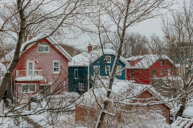 8 ways to save money on heating this winter - Vimarsana News