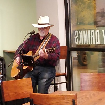 Free live music at Roadrunner Coffee