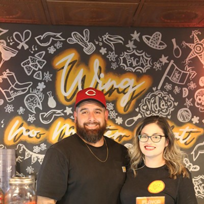 Burning Hot: Wings y Mas puts the customer first