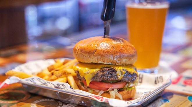 Cold Beers & Cheeseburgers pours into Oro Valley