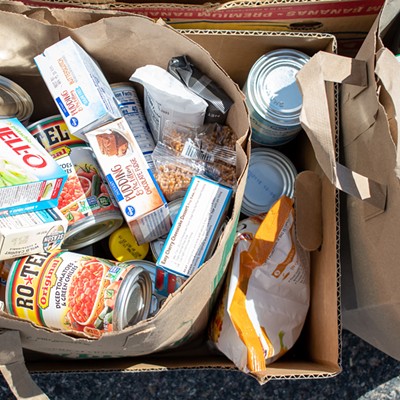 Salvation Army, Fresh Bites Foods distributing free emergency food boxes