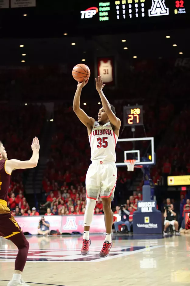 The Tip-Off: Deandre Ayton and Arizona welcome Tres Tinkle and Oregon State