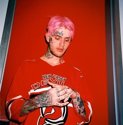 Lil' Peep (WikiCommons) - FIRST ACCESS ENTERTAINMENT LIMITED (CC BY-SA 3.0)