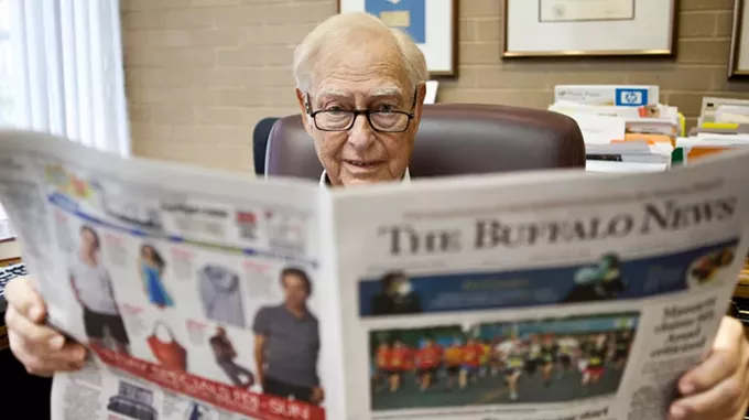 AZ Daily Star Parent Buys Buffett's Rags