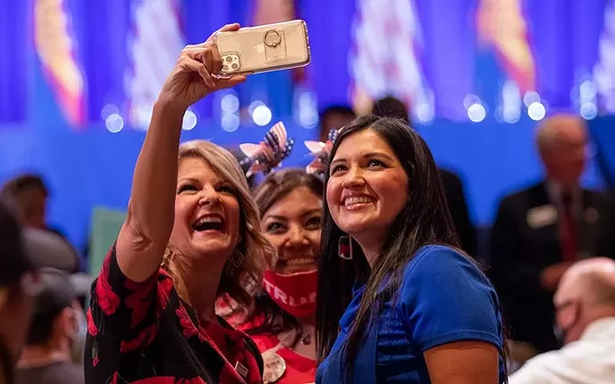 As polls show him trailing in Arizona, Trump stops in Phoenix to woo Latino voters