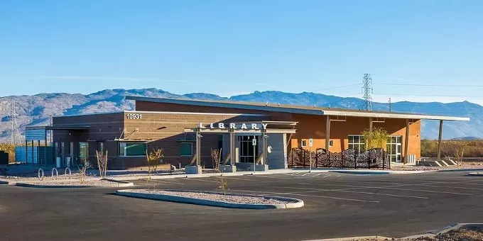 W. Anne Gibson-Esmond Station Library with Limited Services Opens on Southeast Side