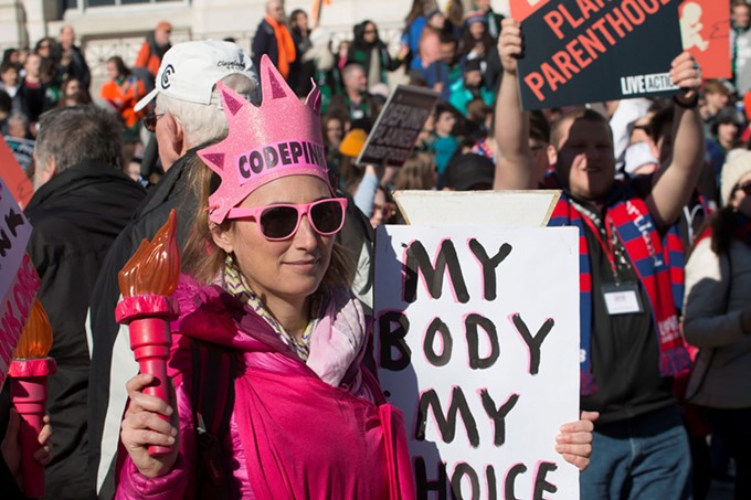 Arizonans join hundreds of female athletes opposing strict abortion law