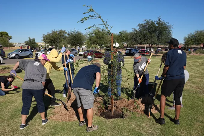 NFL Green looks to plant 100 trees in El Rio Acres