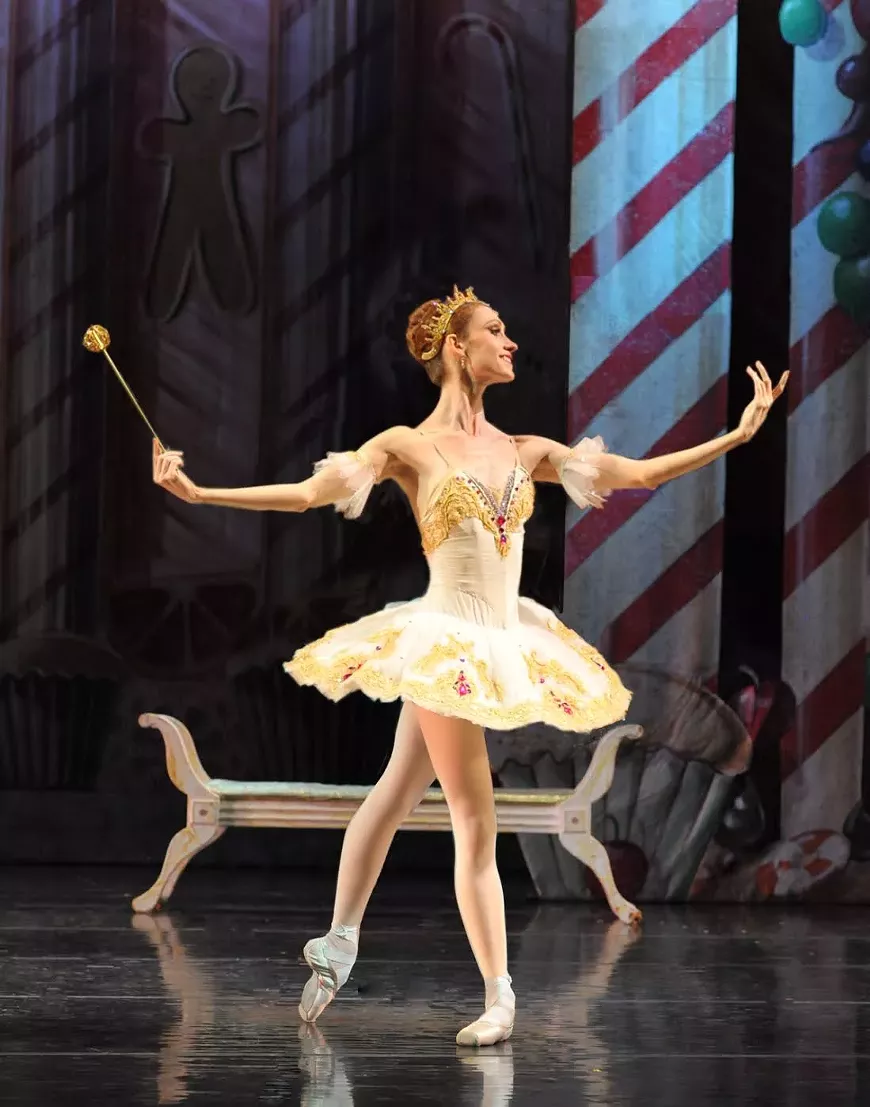 Two Cities, One Gift Arts Feature Tucson Weekly