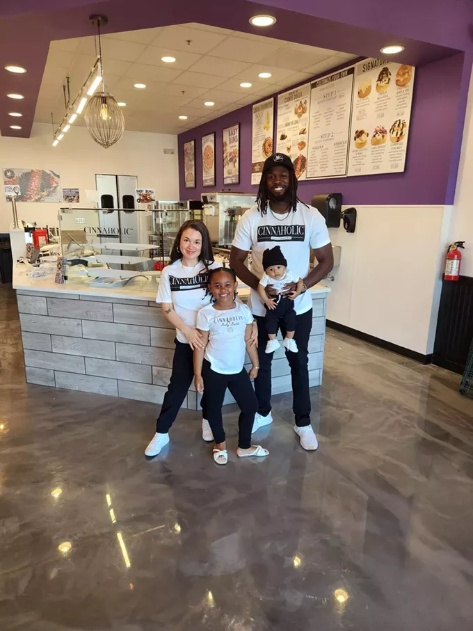 Keeping the Sweet in Treat: Cinnaholic to celebrate its grand opening - Vimarsana News
